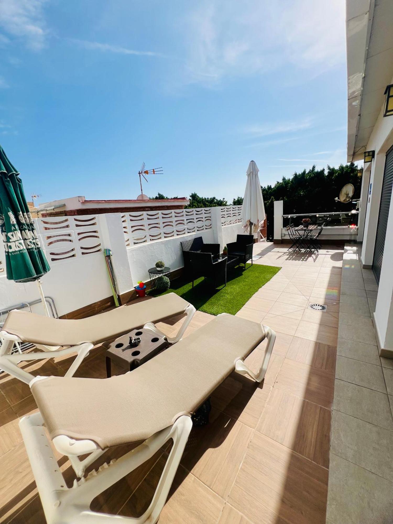 Casa Carmen Atico Primera Linea De Playa Málaga Buitenkant foto